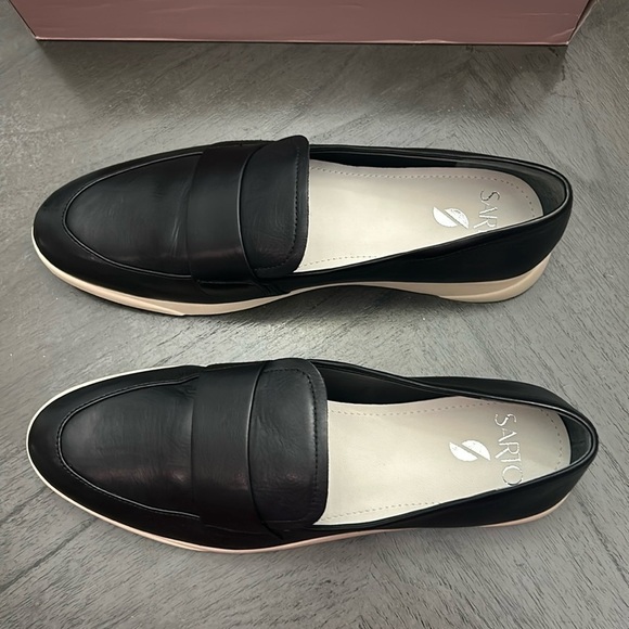 AGNES FRANCO SARTO Loafer In Black - Picture 6 of 7